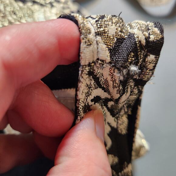 ABERCROMBIE & FITCH Black White Gold Metallic Floral Brocade Sleeveless Party S - Picture 5 of 11